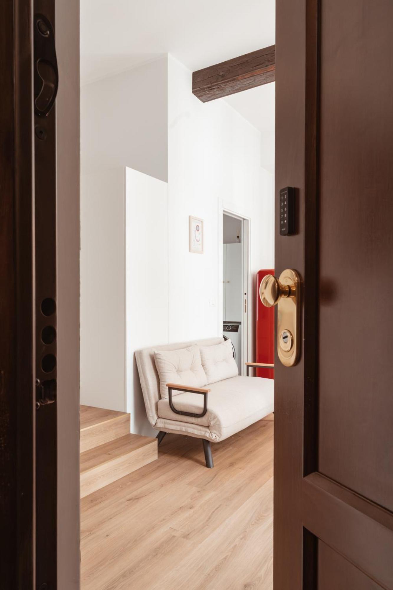 Mercanti Modern Flat - Balcony - Torino Centro Esterno foto